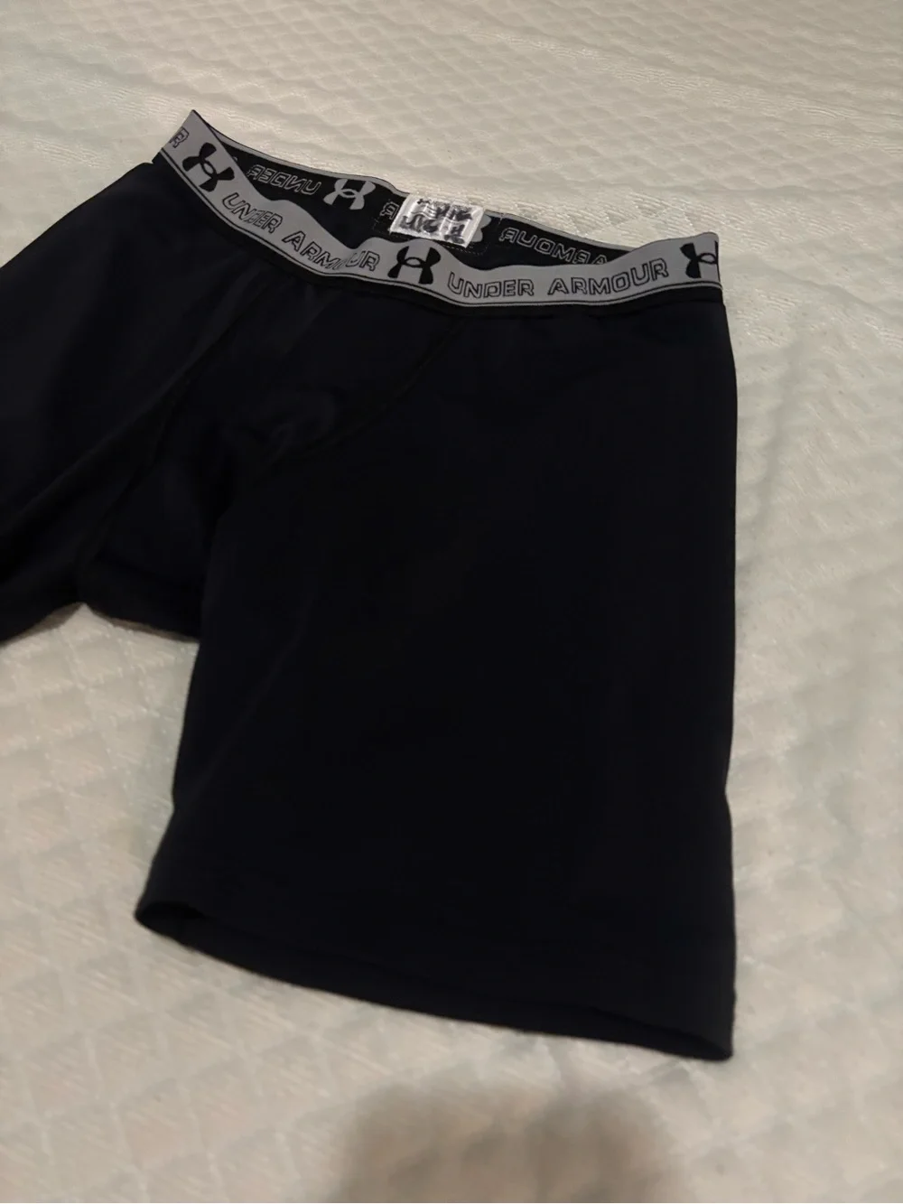 Under Armour Men’s XL Compression Shorts Black